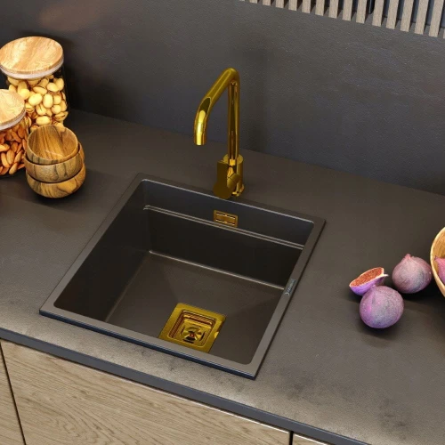 Bateria kuchenna złota Steela kran wysoki