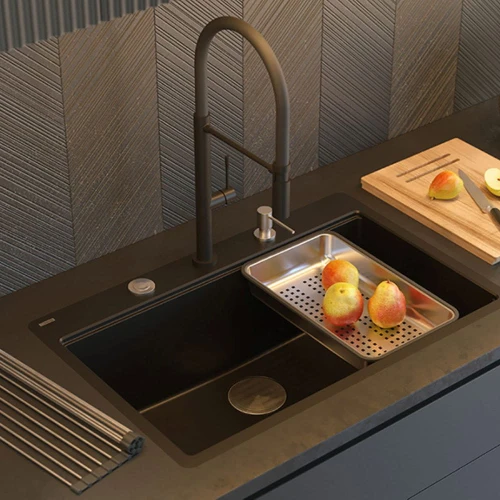 Quadron Marc 110 FM PRODUKT NA ZAMÓWIENIE | granitowy zlewozmywak kuchenny CZARNY mat+ ZŁOTO PVD | akcesoria: syfon, dozownik, deska | 1-komorowy na równi w blatem