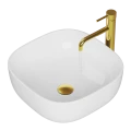 UC-KAMA_zlota-1536x1536.png