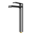 AXEL-wysoka_gun-metal_u2.png