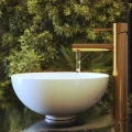 Bateria-umywalkowa-wysoka-stojaca-lazienkowa-brushed-gold-kran-GLAMI-Waga-produktu-z-opakowaniem-jednostkowym-1-kg.jpg