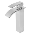 BATERIA-UMYWALKOWA-LAZIENKOWA-F517H-CHROM_[77702]_1200.jpg