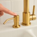 Dozownik-do-plynu-do-naczyn-okragly-GRANITE-SINK-LUNOS-Szczotkowane-zloto-Kod-producenta-GS-LUNOS-BG.jpg