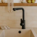 Bateria-kuchenna-wyciagana-wylewka-GRANITE-SINK-do-zlewozmywaka-SIMA-czarna-Stan-opakowania-oryginalne.jpg