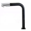 Bateria-kuchenna-chromowana-obrotowa-360-stopni-do-zlewozmywaka-MALE-granit-Linia-Male.jpg