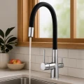 Bateria-kuchenna-Flexar-trojdrozny-Granite-Sink-obrotowa-wylewka-360-chrom-Marka-bez-marki.jpg