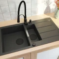 Zlewozmywak-poltorej-komory-FRANKE-s2d-651-100-bateria-dozer-syfon-czarny-Marka-Franke.jpg